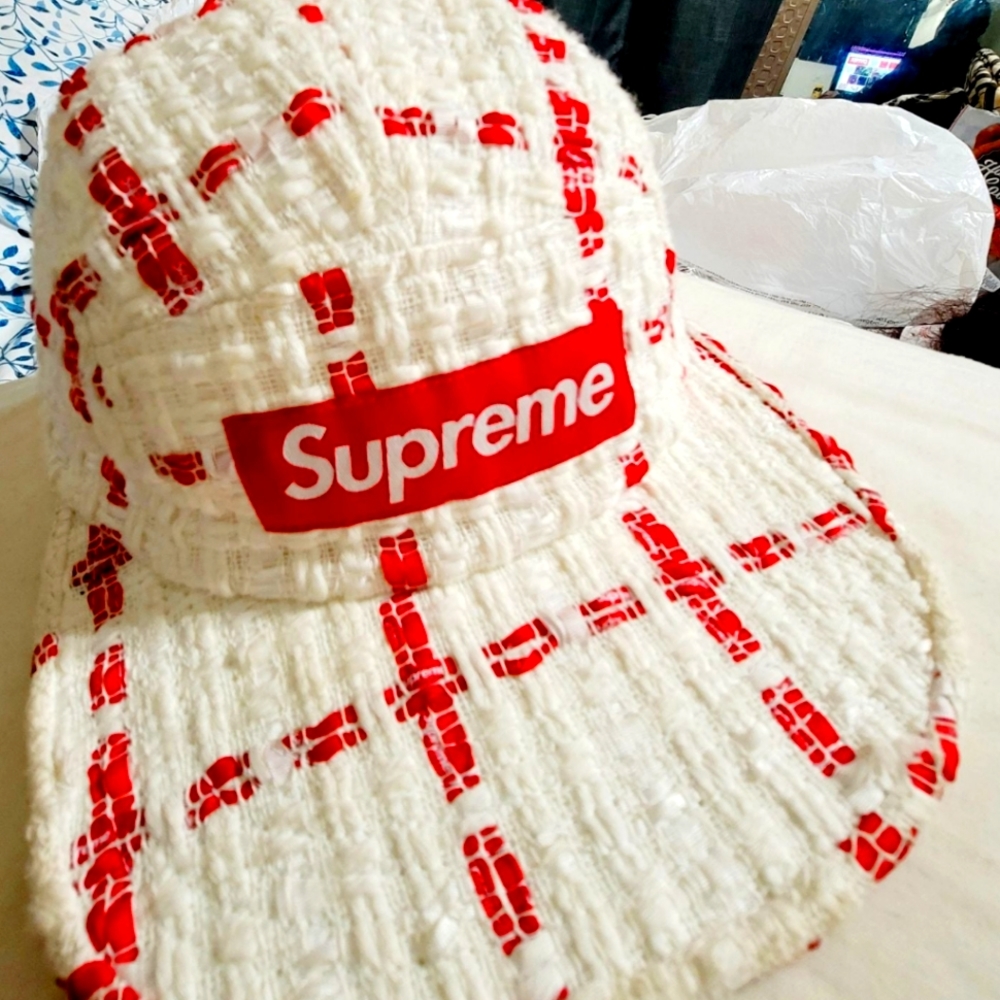 Supreme woven hat